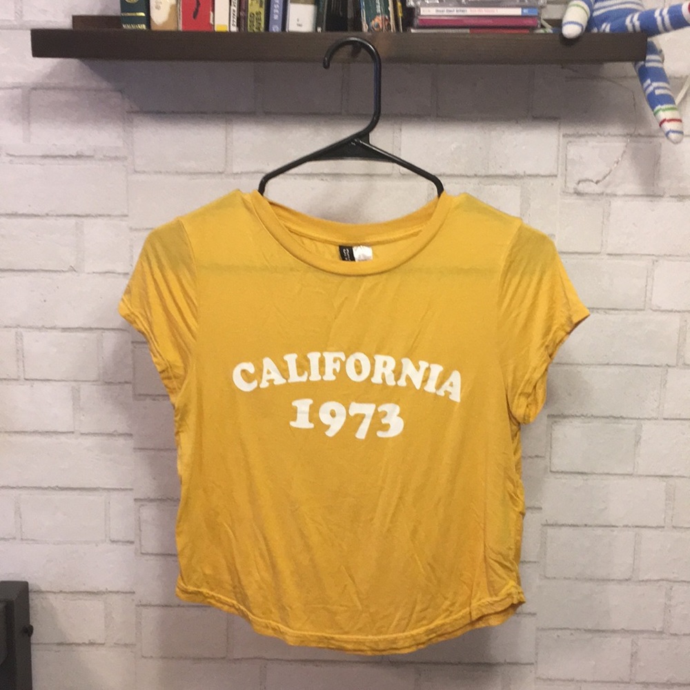 Cute H&M tee